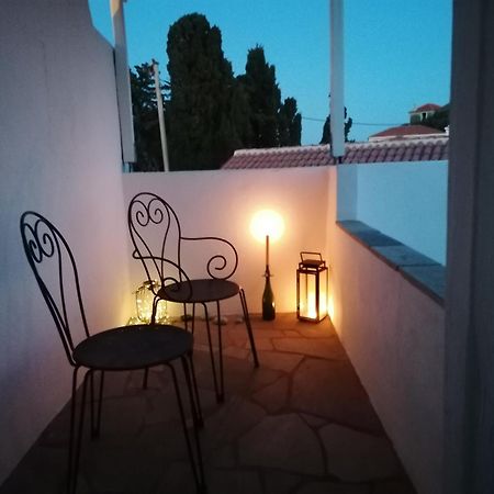 Eleanora Cottage Alónnisos Eksteriør bilde